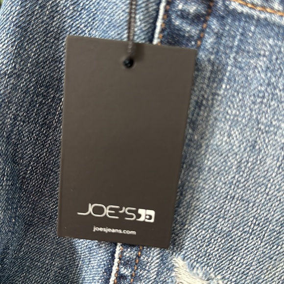 Joe’s Jeans Roller Shorts - Picture 3 of 3